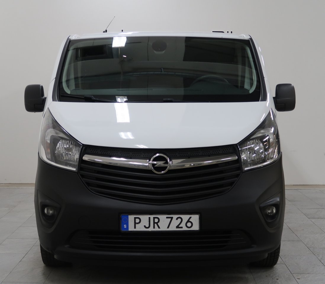 Opel Vivaro 2017, kuva 2/10