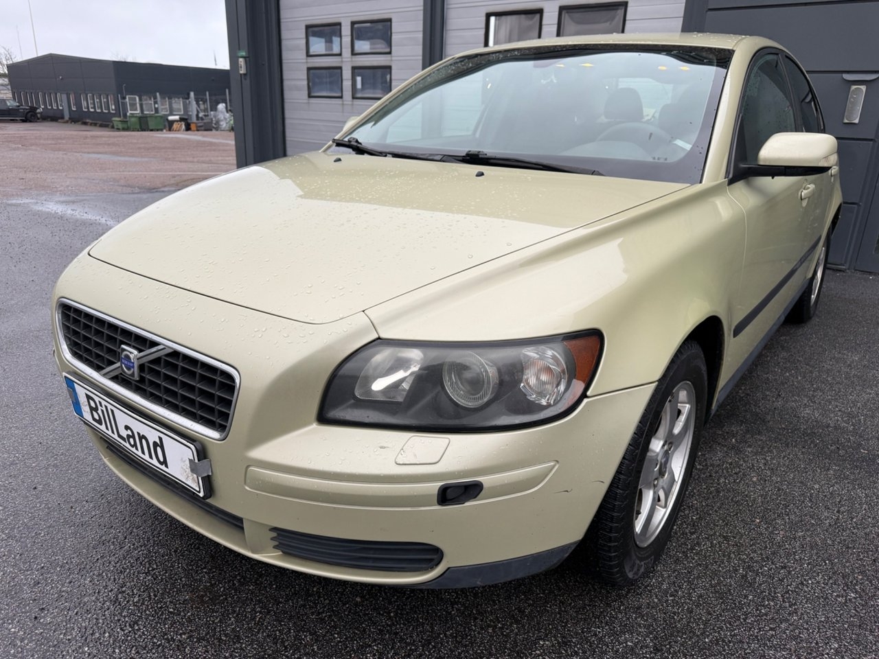 Volvo S40
