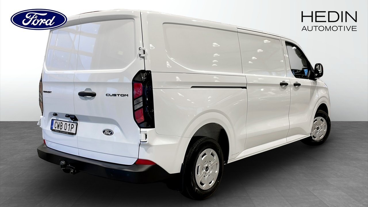 Ford Custom 2026, bild 2/10