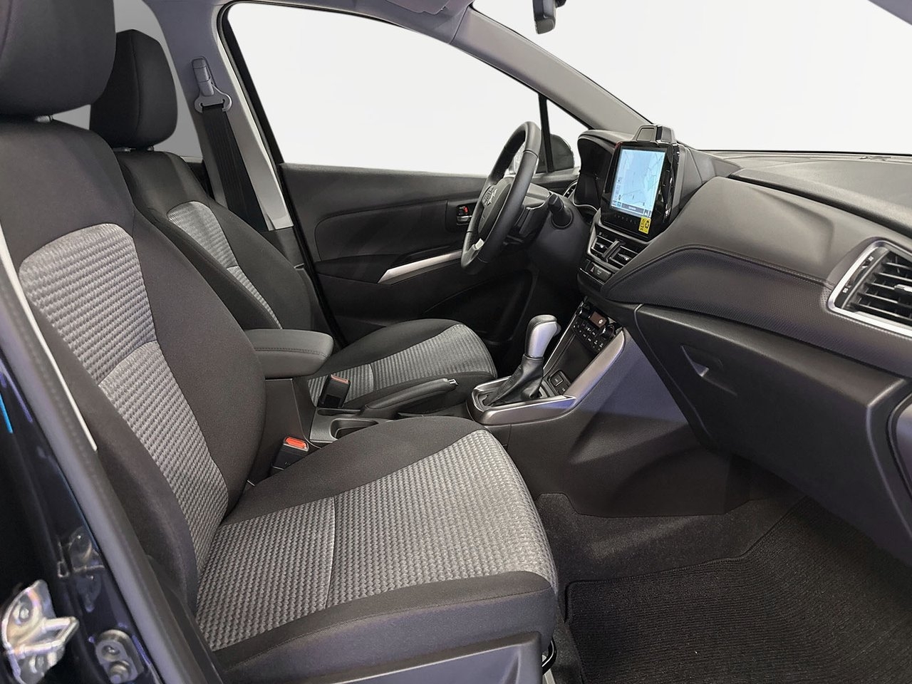 Suzuki S-Cross Select Hybrid S+V Hjul 2025, kuva 6/10