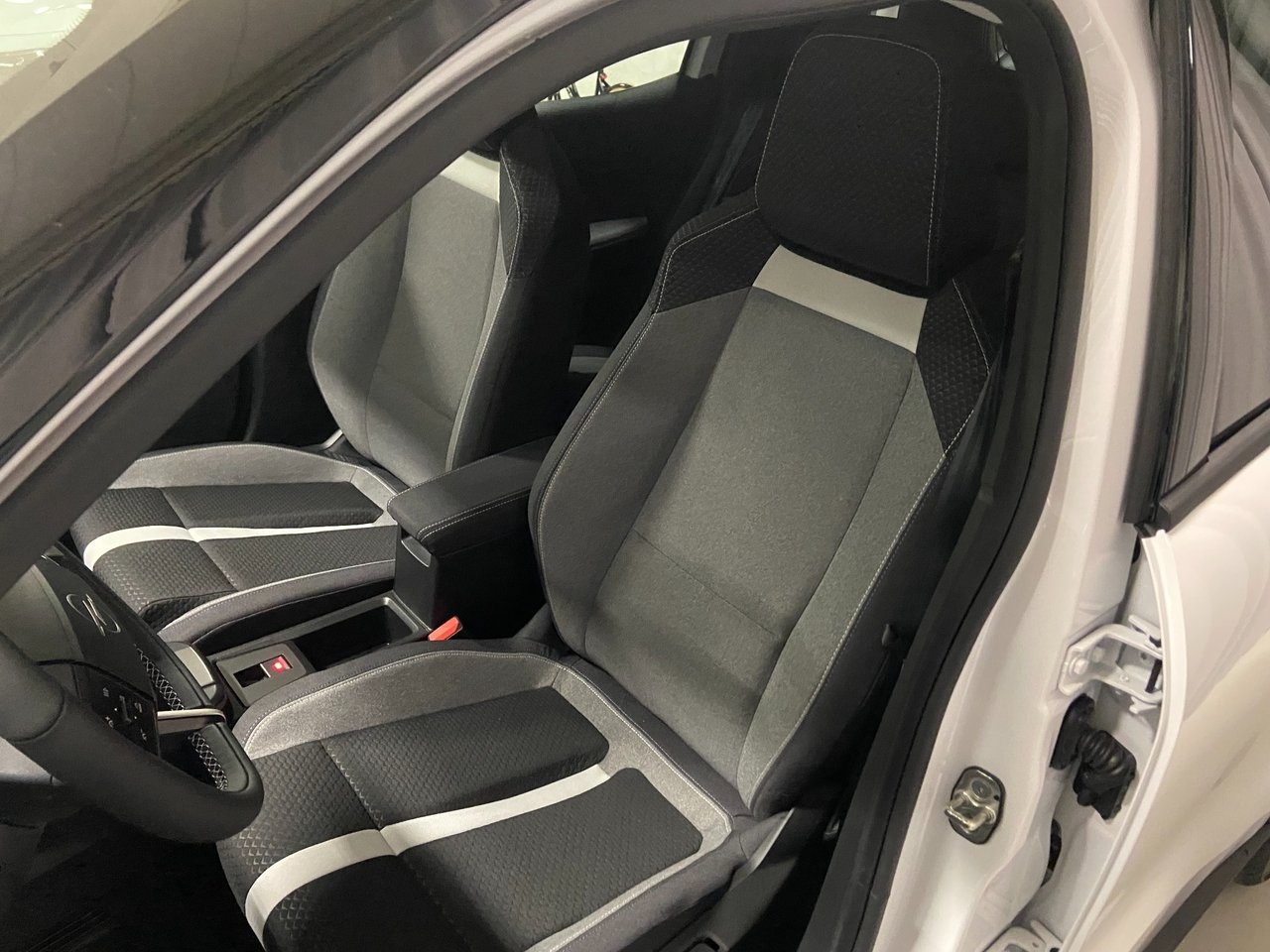 Opel Frontera Hybrid 136hk GS eDCT 2025, bild 6/10