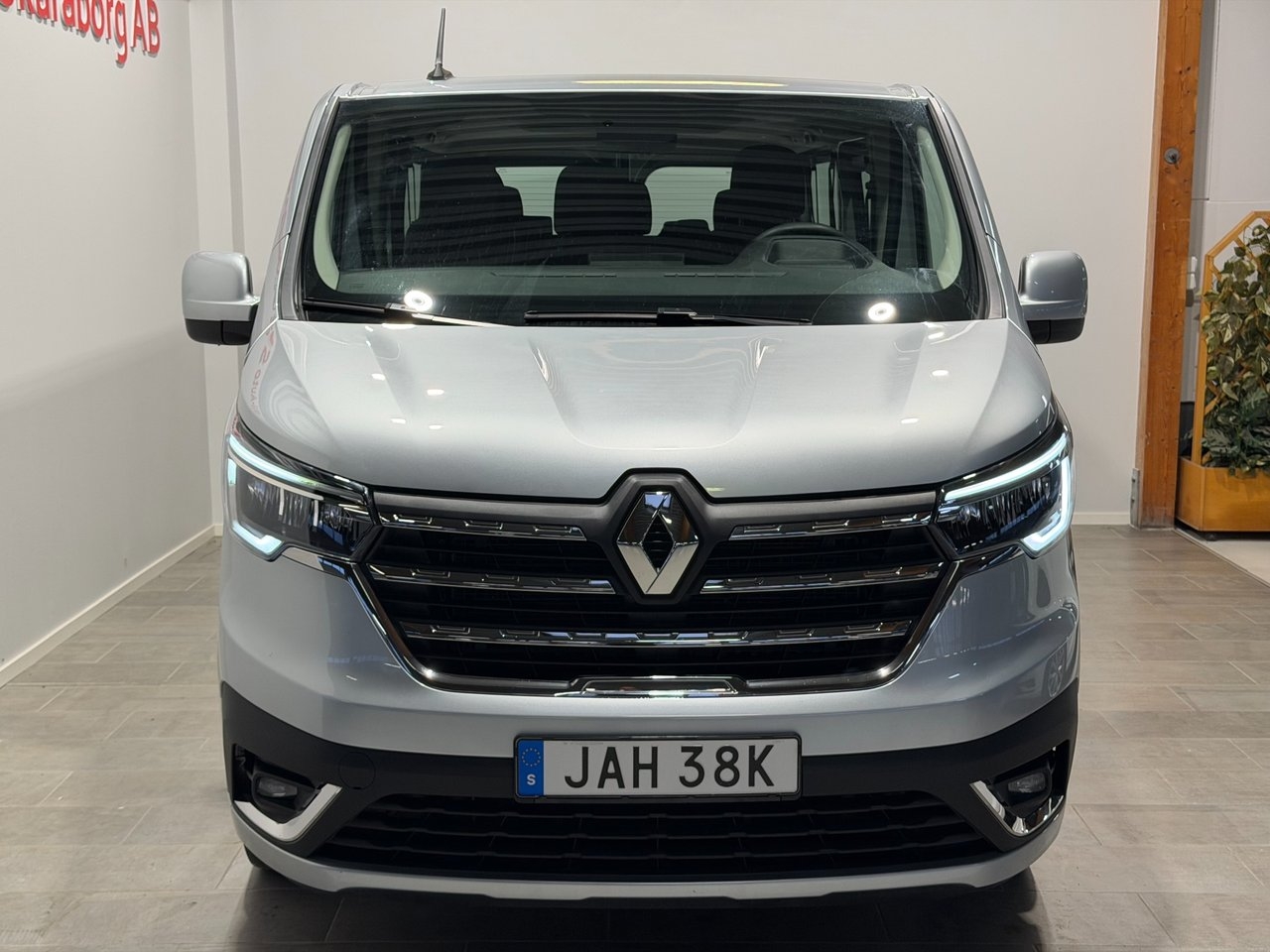 Renault Trafic 2023, bild 6/18