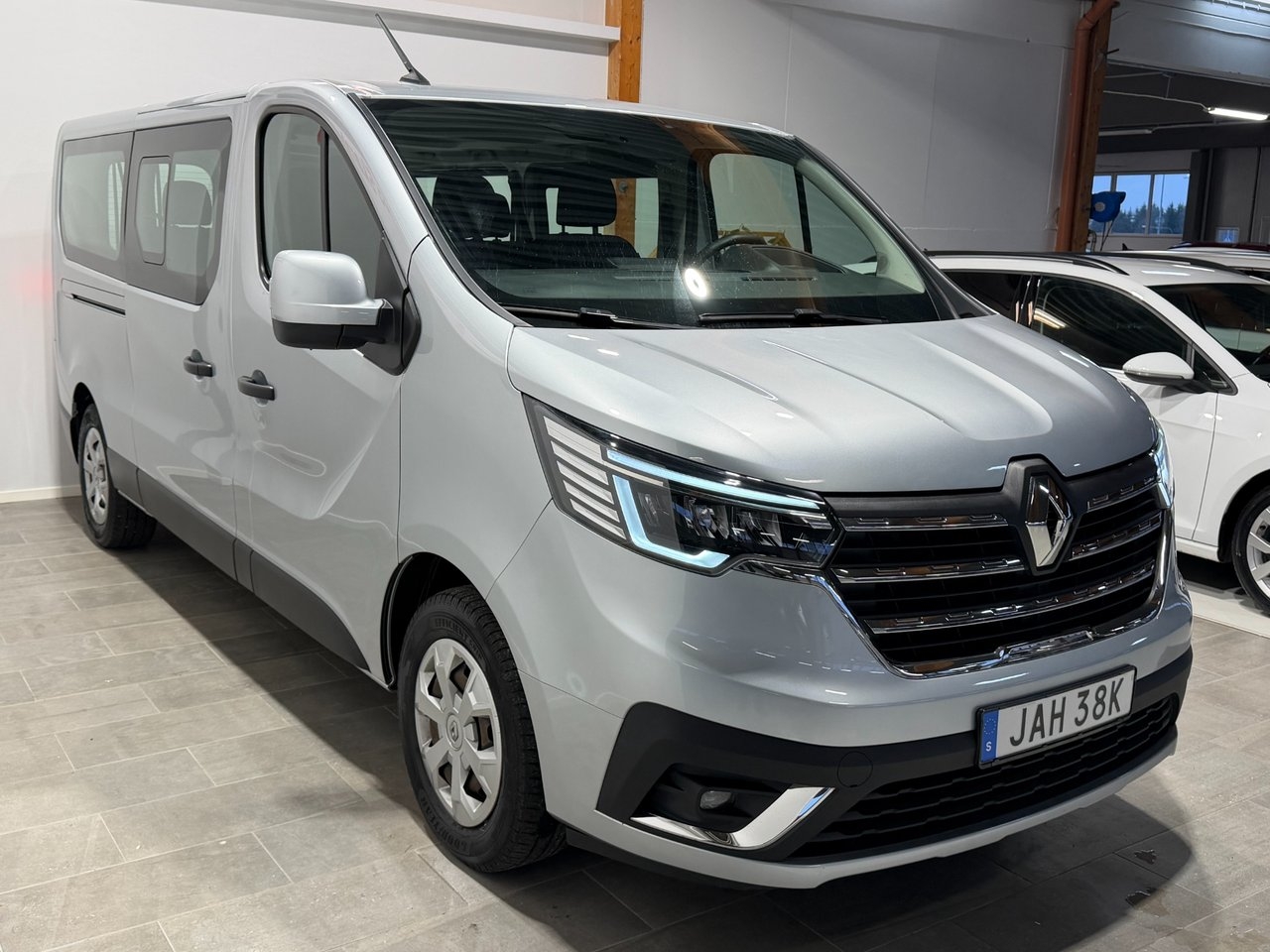 Renault Trafic 2023, bild 5/18