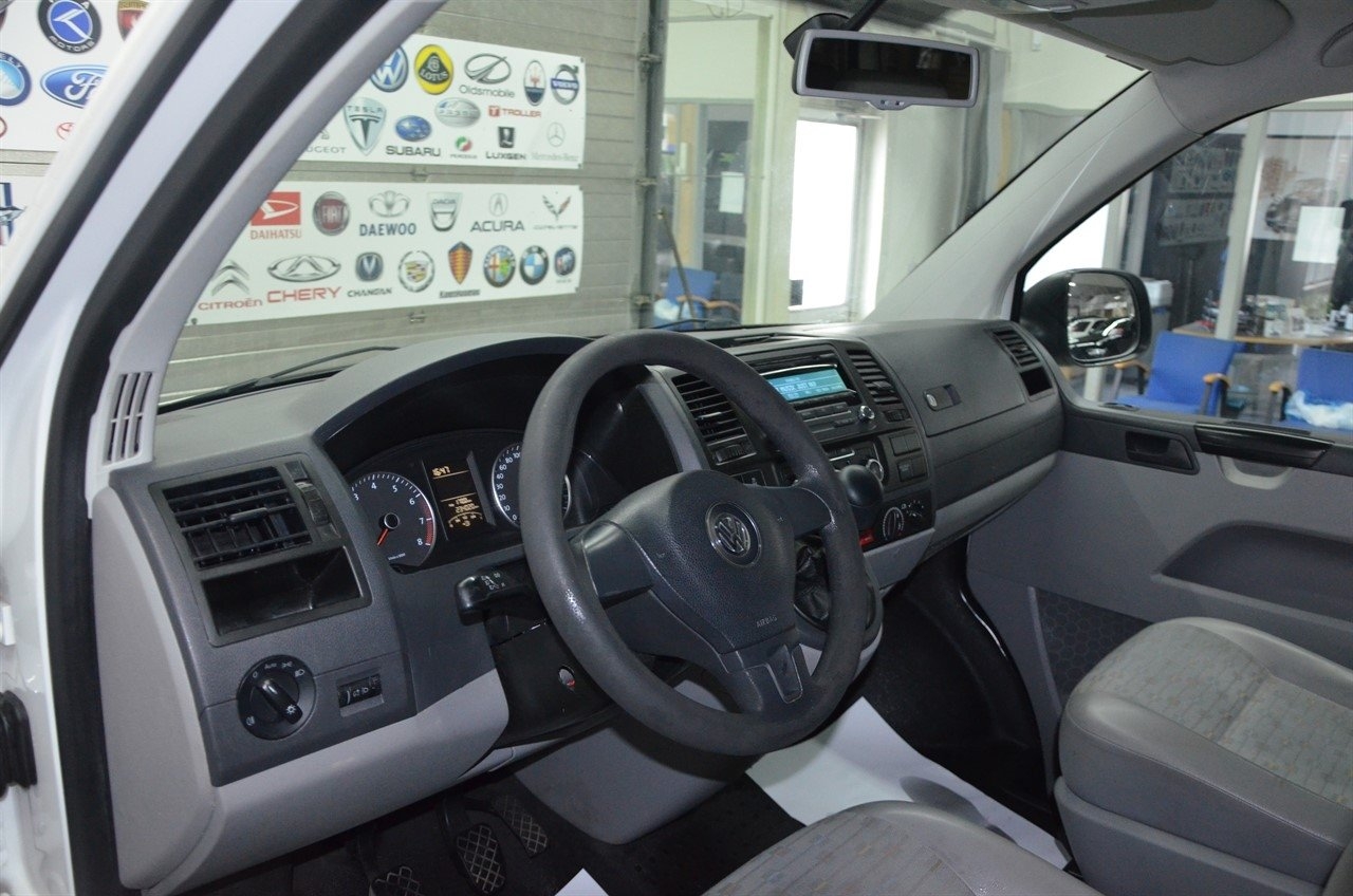 Volkswagen Caravelle 2012, bild 5/10