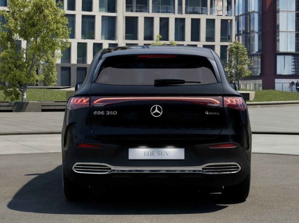 Mercedes-Benz EQE SUV 2026, bild 4/7