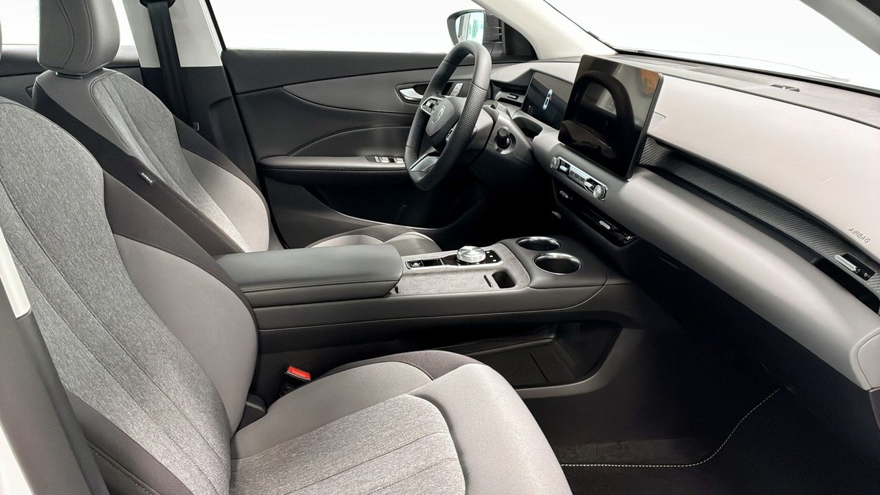 MG S5 COMFORT 49 KWH 2025, photo 3/9