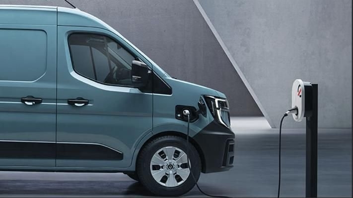 Renault Master E-Tech L2H2 87kWh 2026, bild 4/5