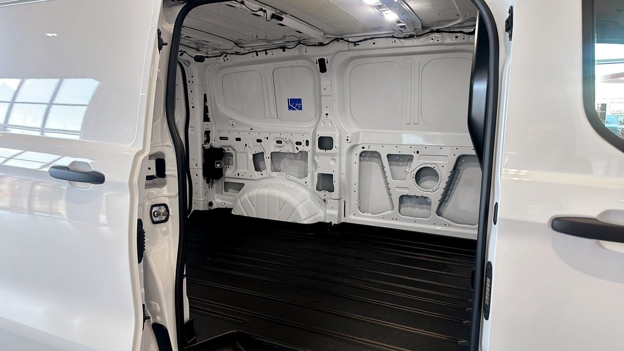 Ford Transit Custom 2024, photo 5/10