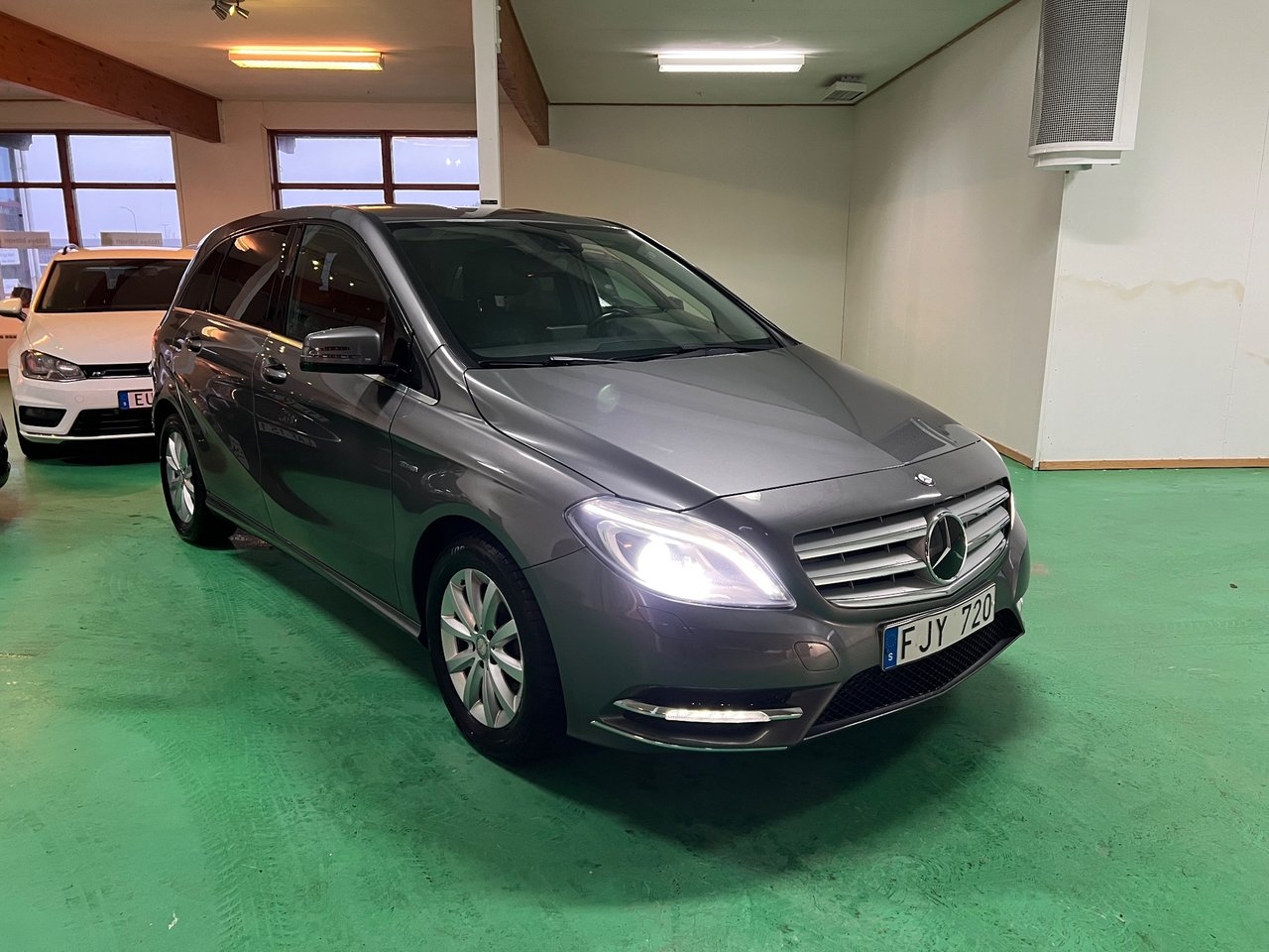 Mercedes-Benz B