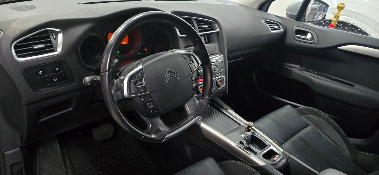 Citroen C4 1.6 e-HDi Airdream EGS Euro 5 2012, bild 2/9