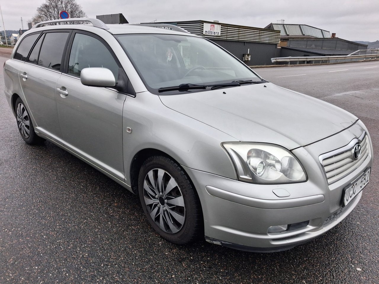 Toyota Avensis 2003, bild 2/15
