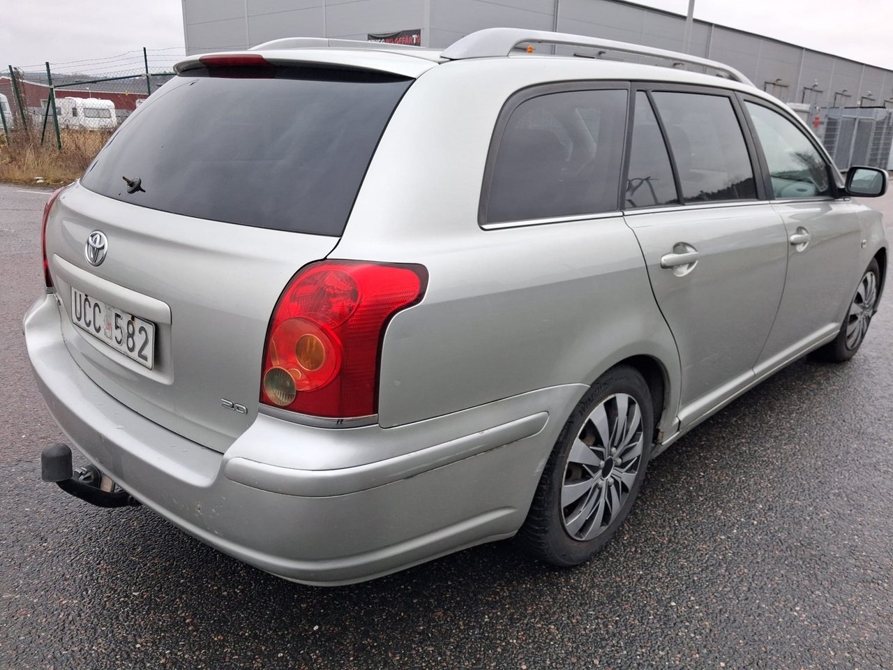 Toyota Avensis 2003, bild 3/15