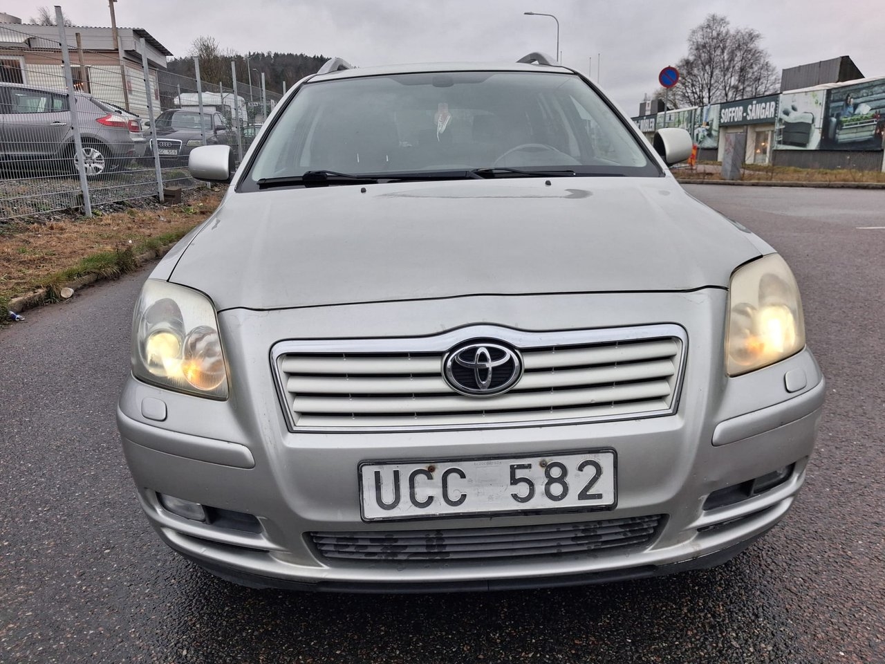 Toyota Avensis 2003, bild 6/15