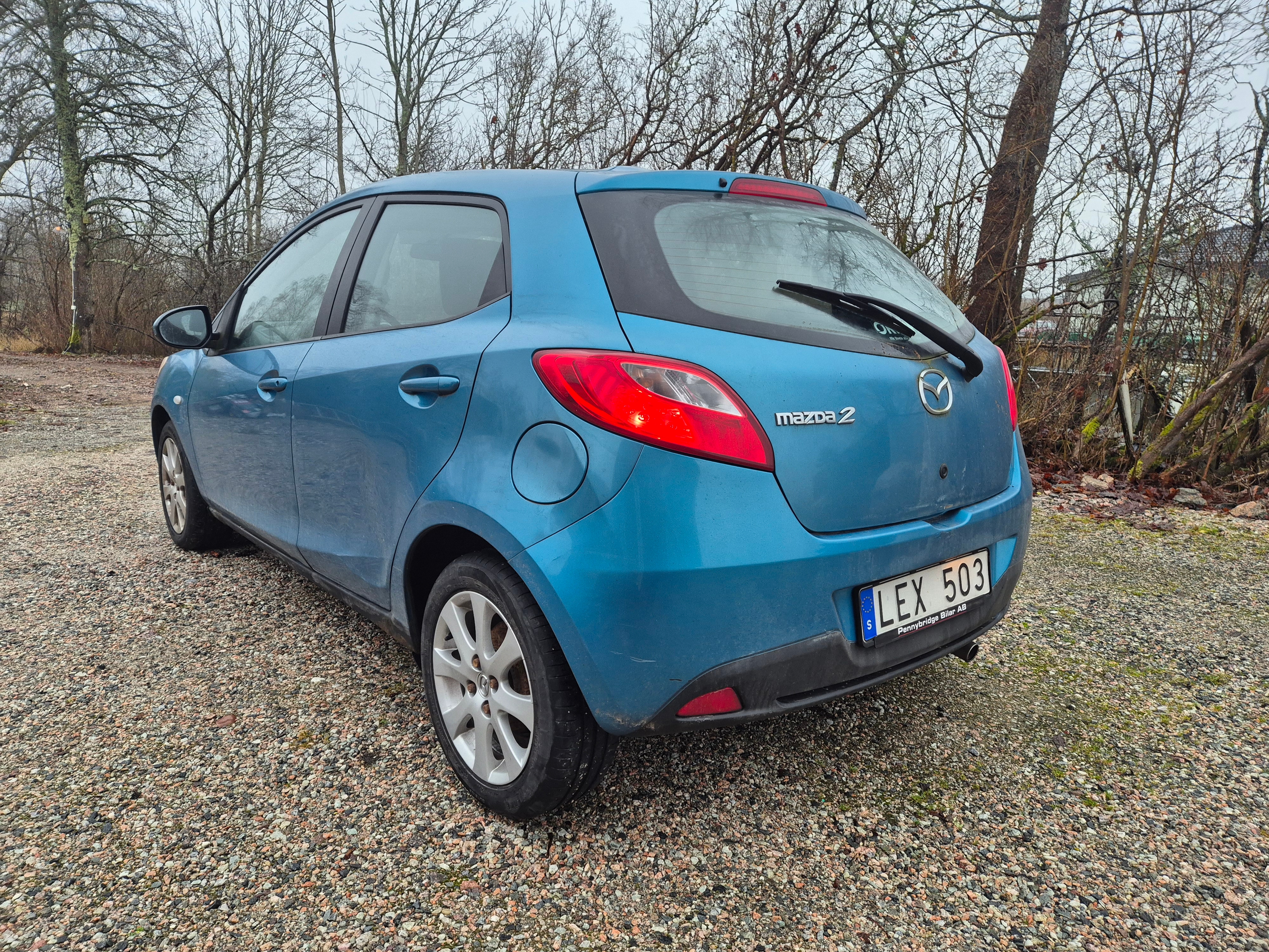 Mazda 2 5-dörrar 1.3 MZR Manuell 2010, bild 2/9