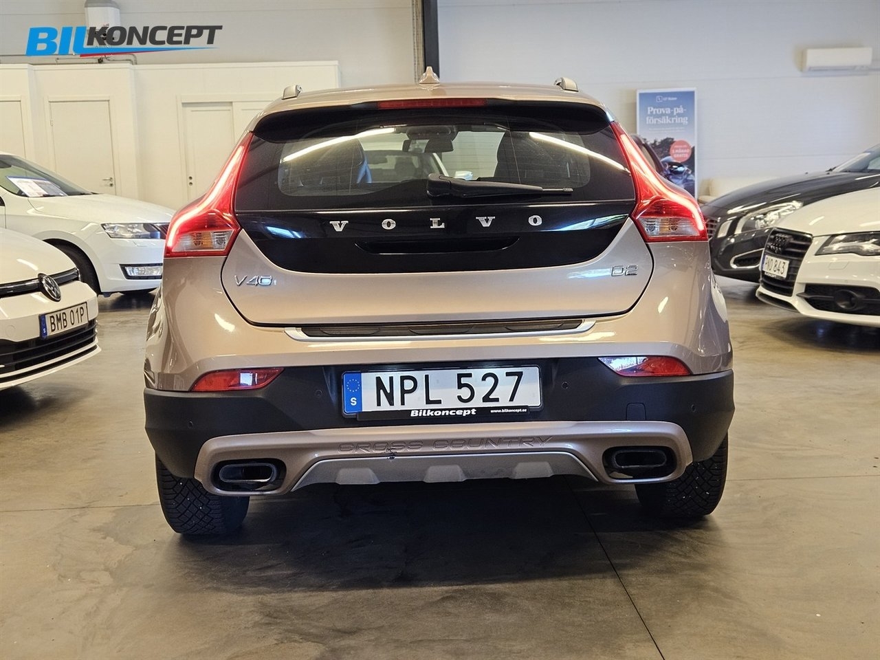 Volvo V40 Cross Country 2015, bild 5/25
