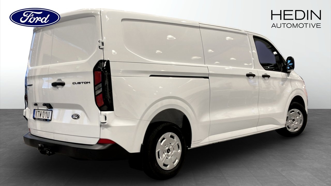 Ford Custom 2026, photo 2/10