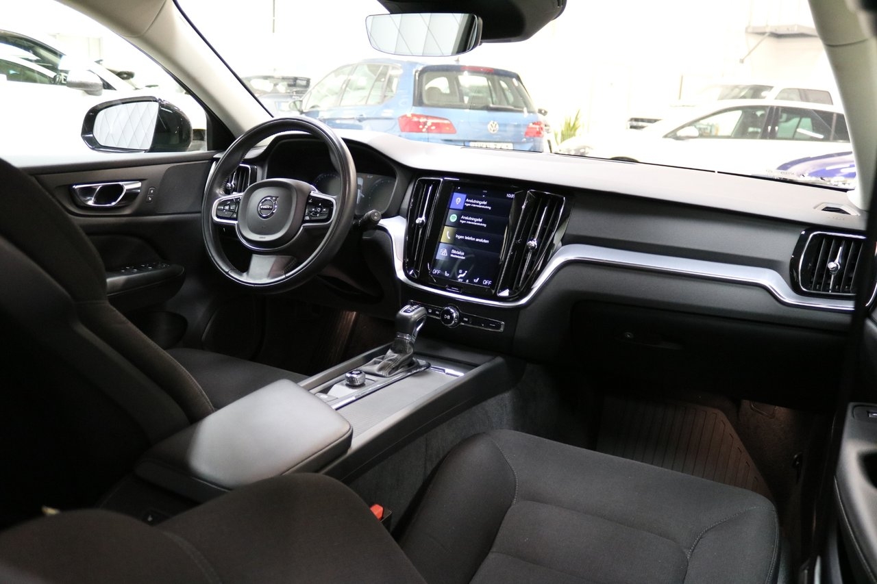 Volvo V60 2019, kuva 7/10