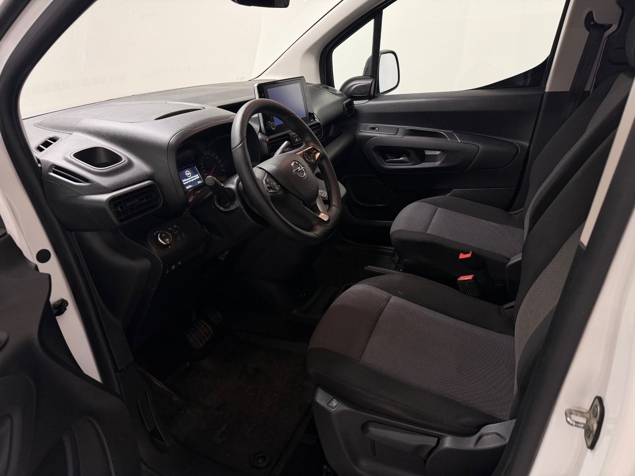 Opel Combo Cargo 1.5 BlueHDi Moms/Drag 2019, bild 7/10