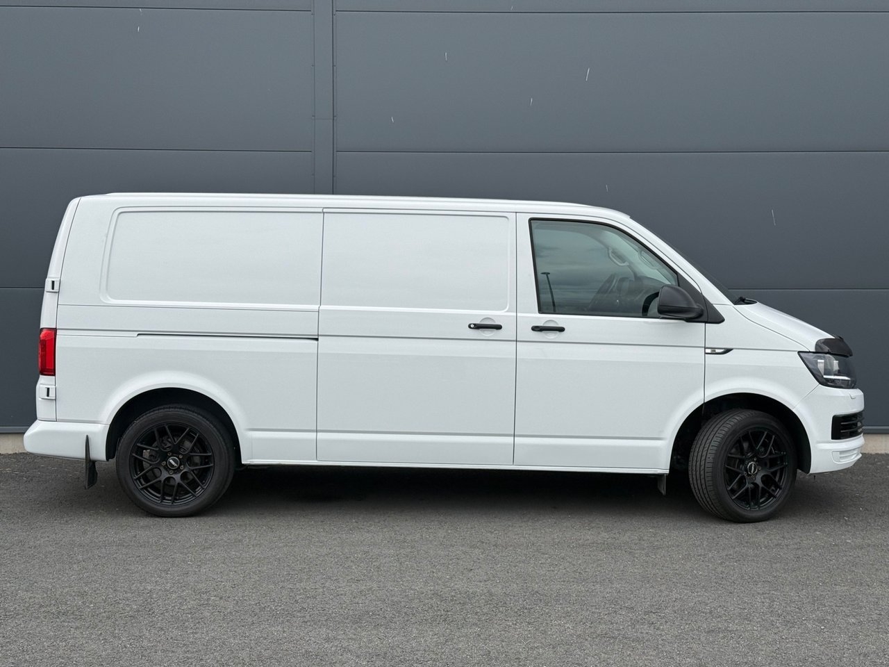 Volkswagen Transporter 2019, bild 4/21