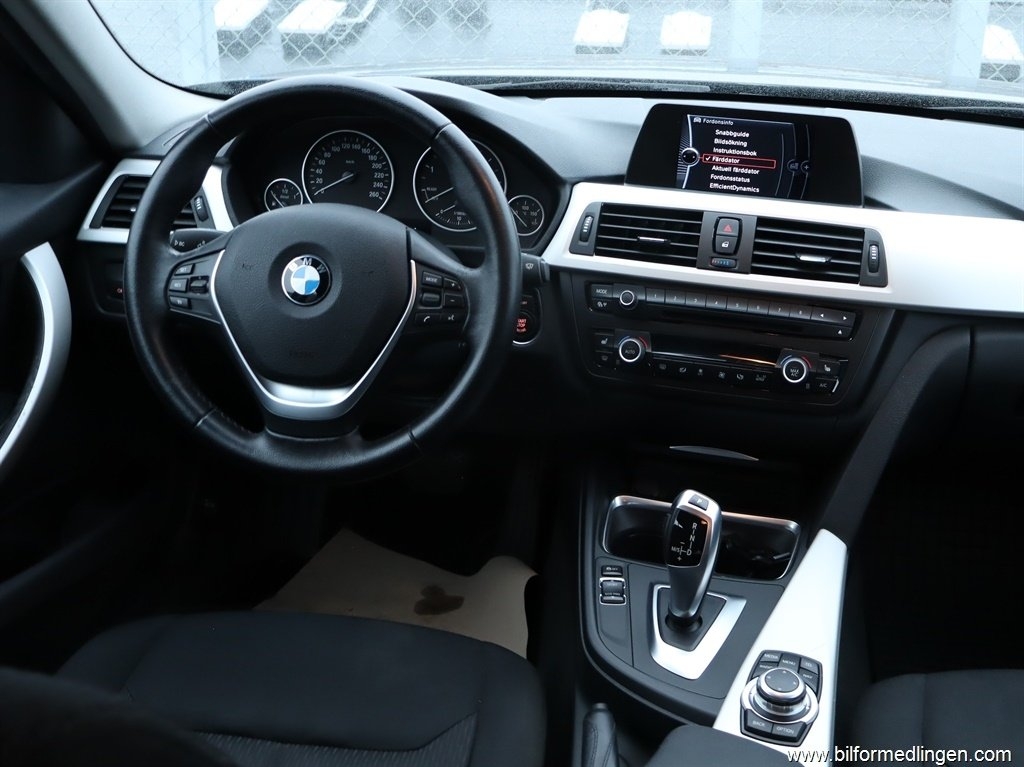 BMW 318 143hk S/V-hjul 2013, bild 6/10