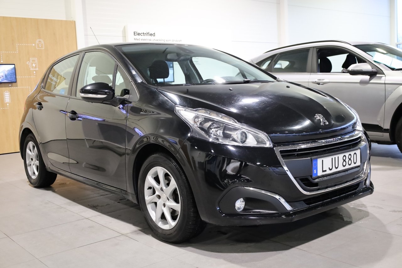 Peugeot 208 2018, photo 4/10