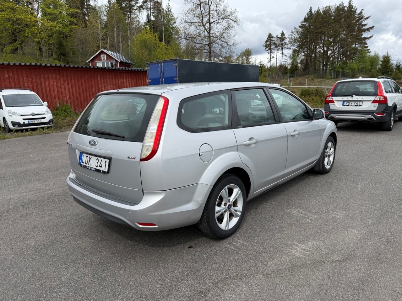 Ford Focus 2011, bild 5/10