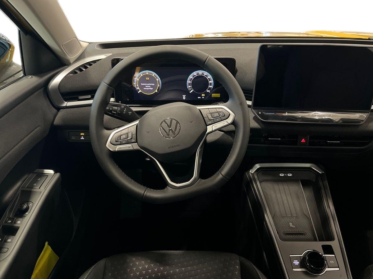 Volkswagen T-Roc Life 1.5 eTSI 2026, kuva 5/9