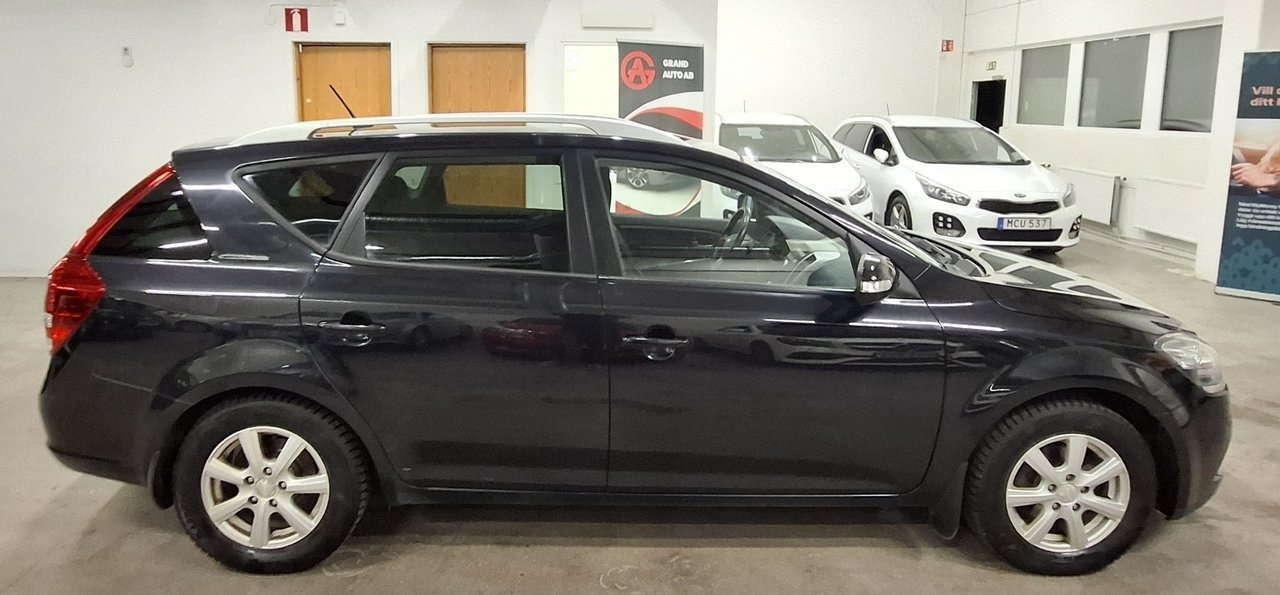 Kia Ceed _sw 1.6(128hk) 2011, kuva 7/24