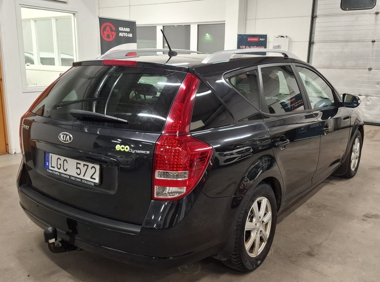 Kia Ceed _sw 1.6(128hk) 2011, kuva 4/24