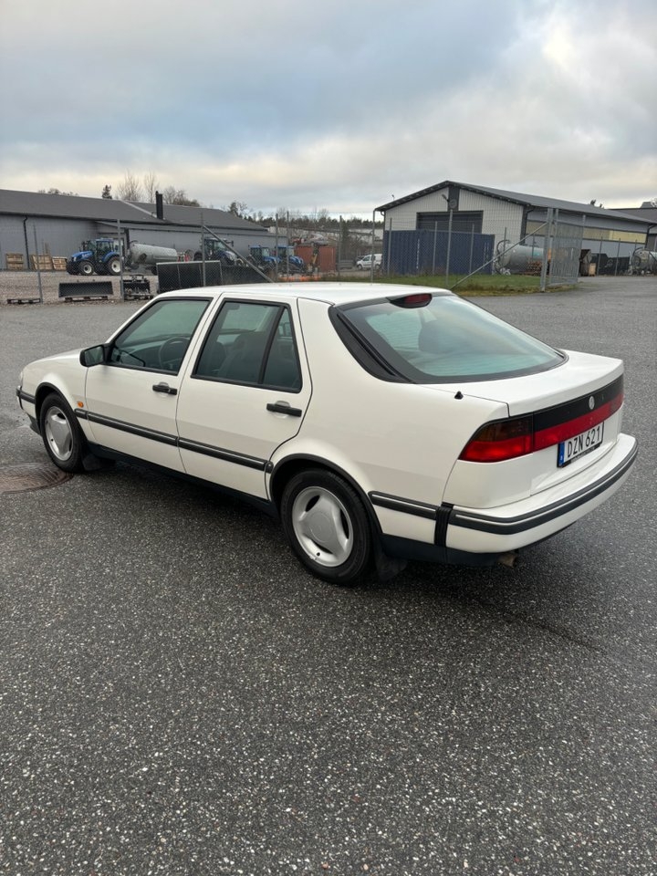 Saab 9000 CS 2.0 CSE 1997, bild 2/20
