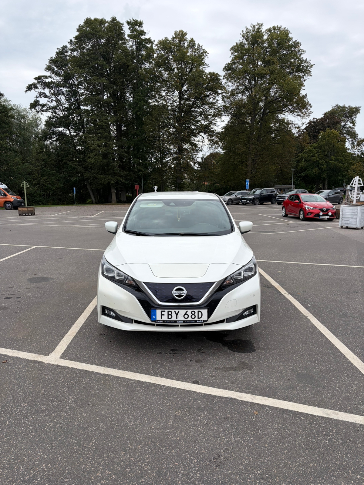Nissan Leaf N-Connecta 2019, bild 2/10