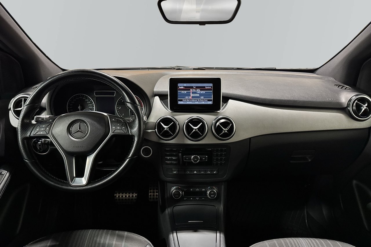 Mercedes-Benz B 2013, kuva 4/6