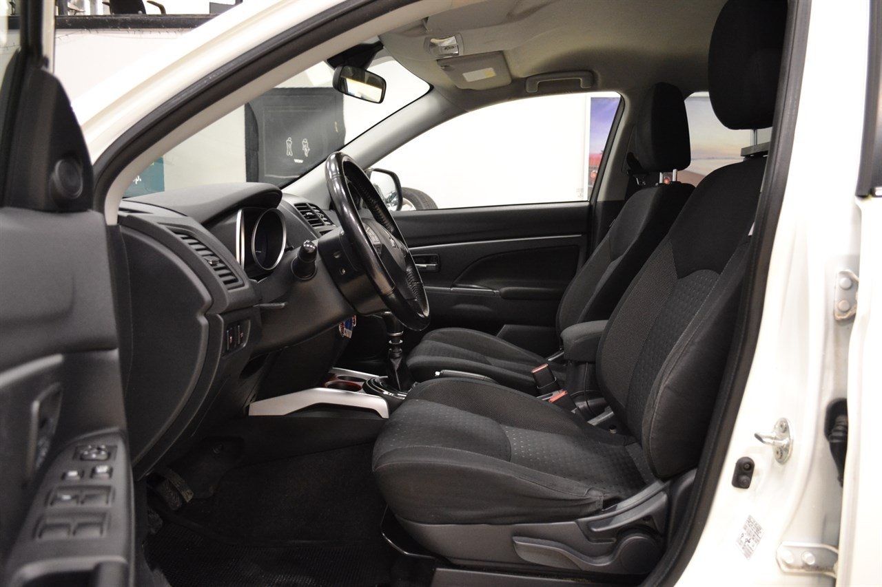 Mitsubishi ASX 2011, bild 6/15