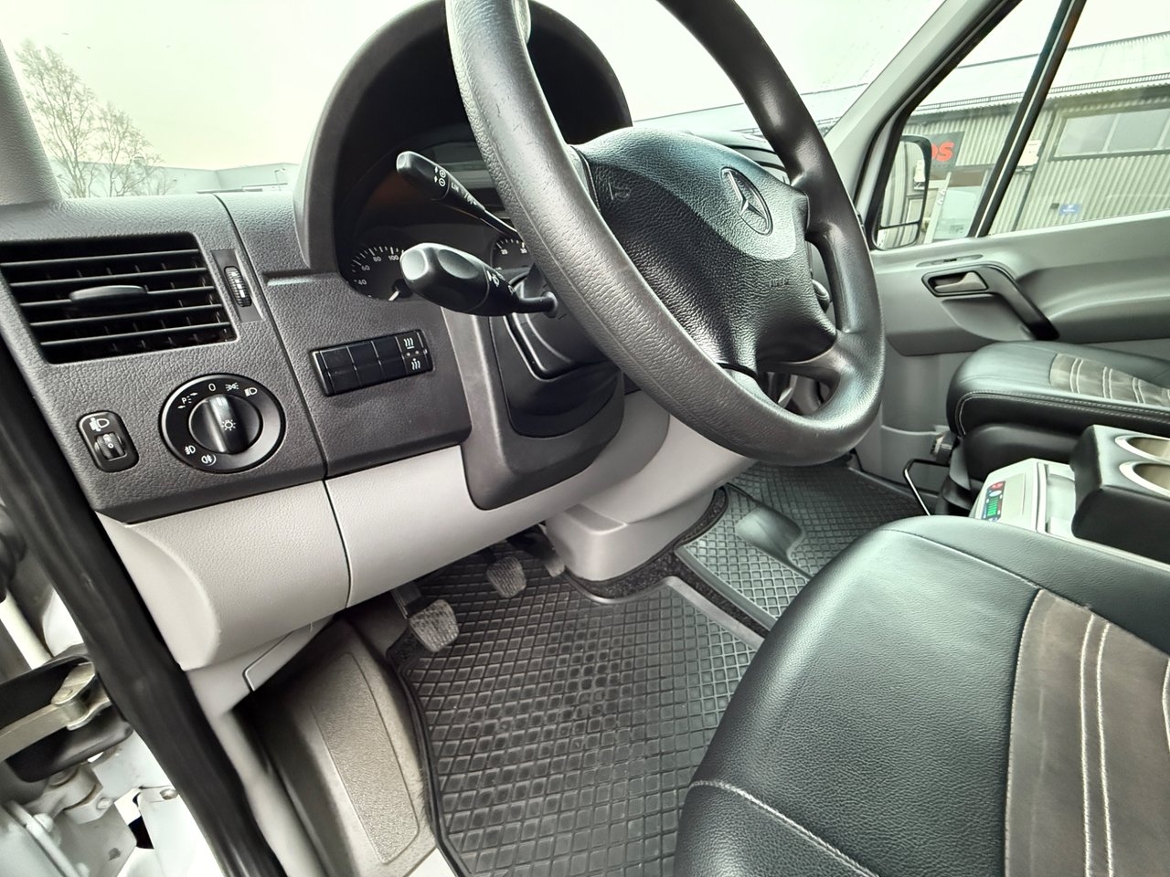 Mercedes-Benz Sprinter 2018, bild 6/10