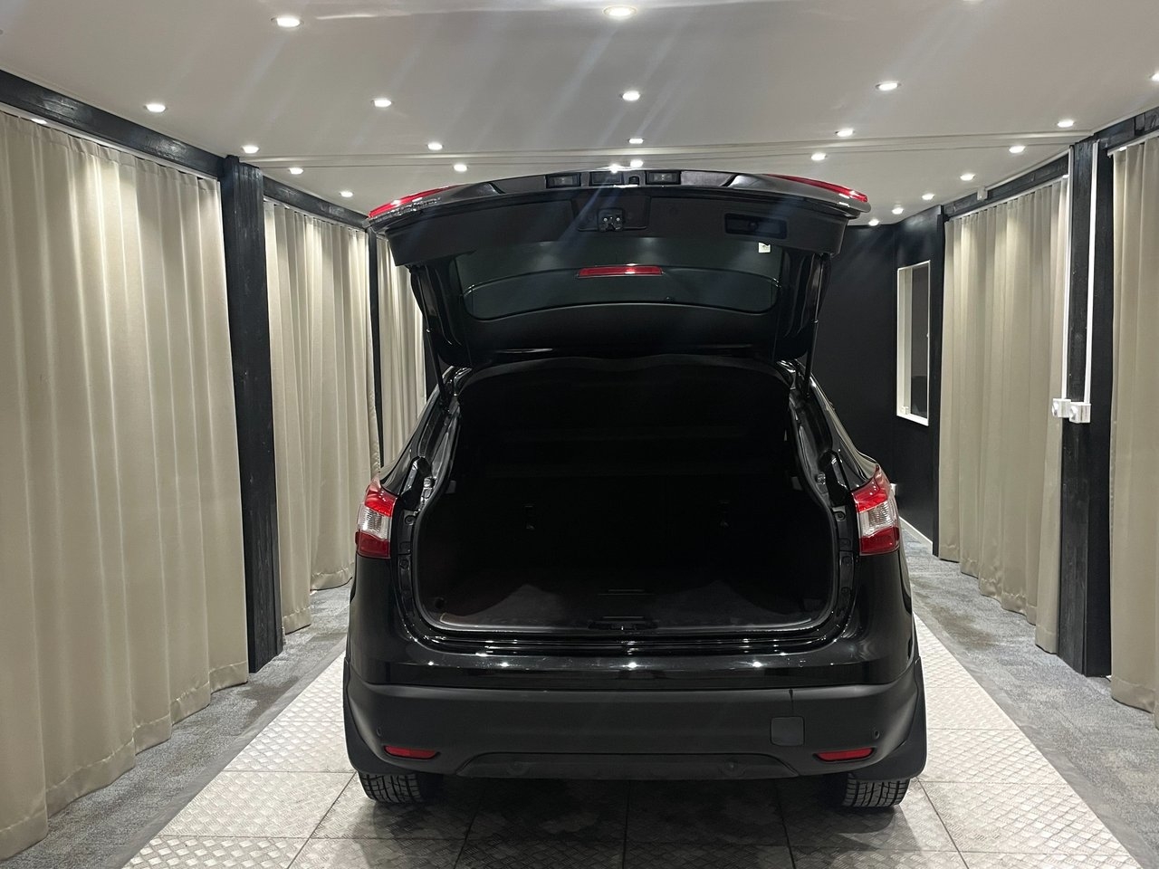 Nissan Qashqai 2017, bild 7/10