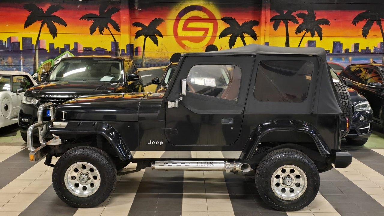 Jeep Wrangler 1992, kuva 7/10