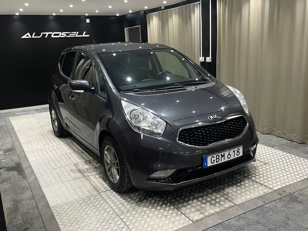 Kia Venga 1.4 CRDi Special Edition 2015, bild 2/19