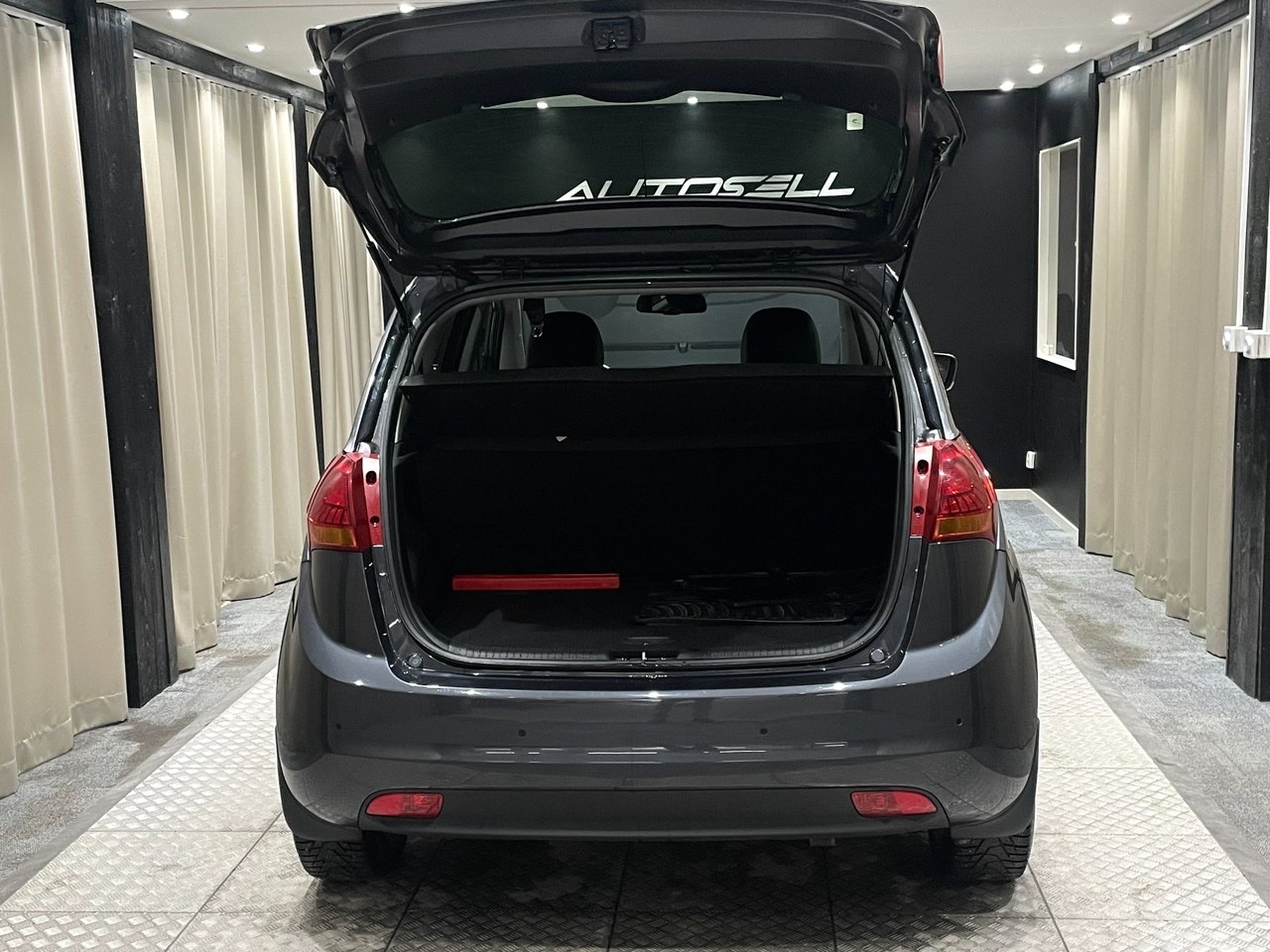 Kia Venga 1.4 CRDi Special Edition 2015, bild 7/19