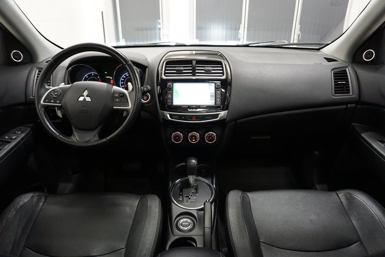 Mitsubishi ASX 2.2 Di-D 4WD 2015, bild 2/10