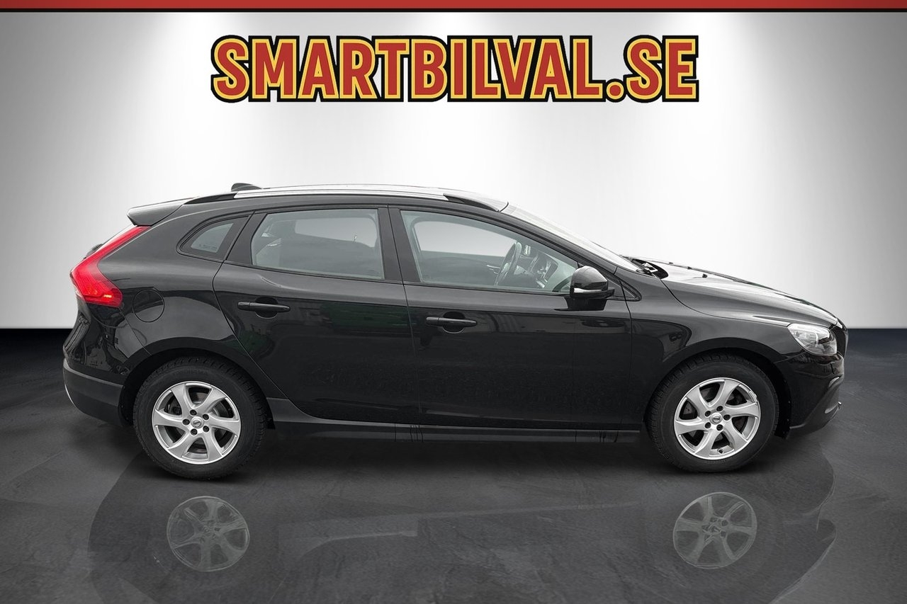 Volvo V40 Cross Country D2 Momentum Aut 2014, bild 2/13