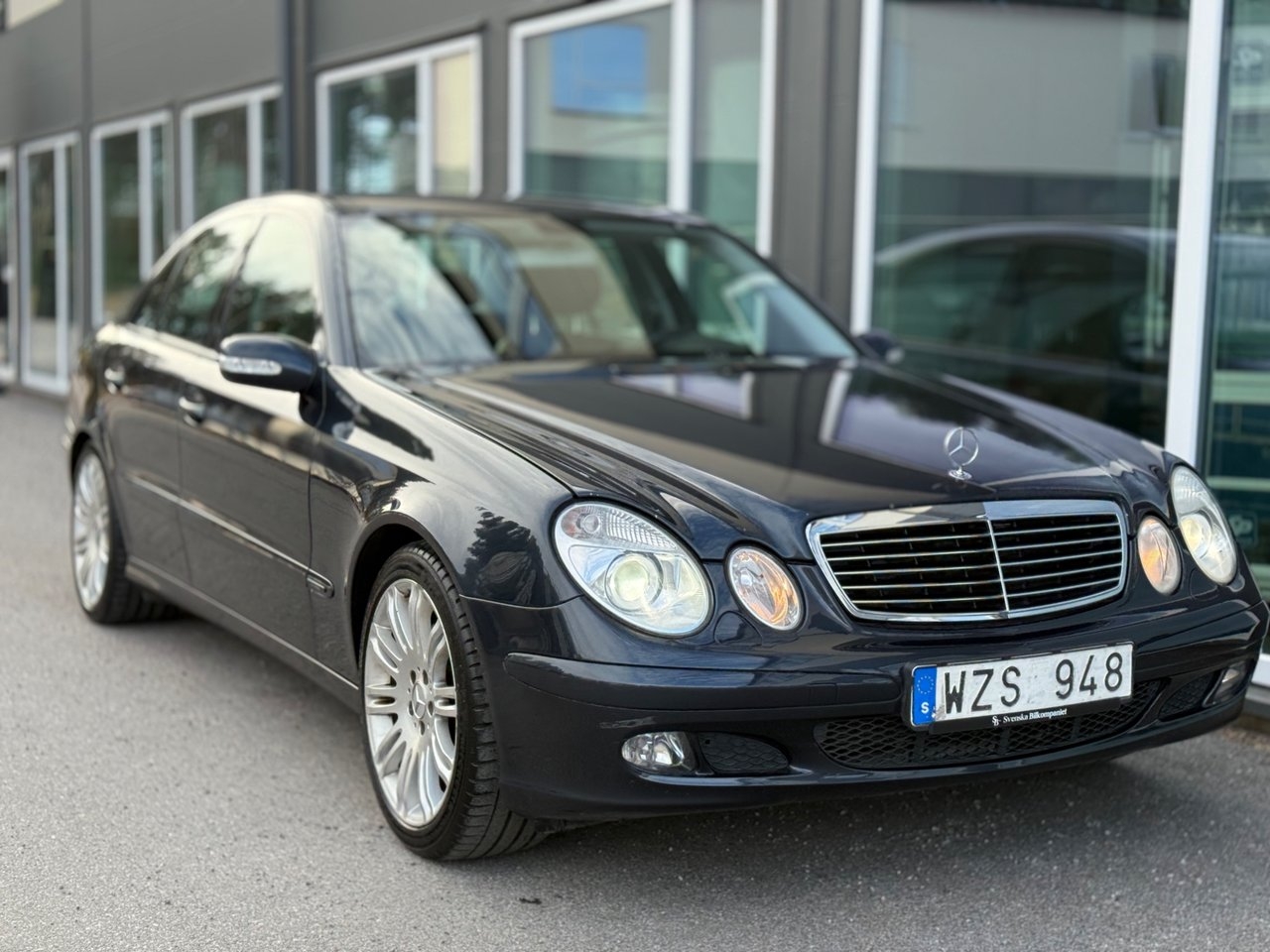 Mercedes-Benz E