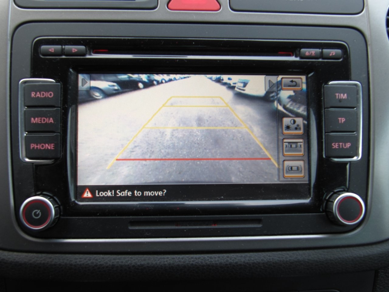 Volkswagen Tiguan 2010, bild 3/6
