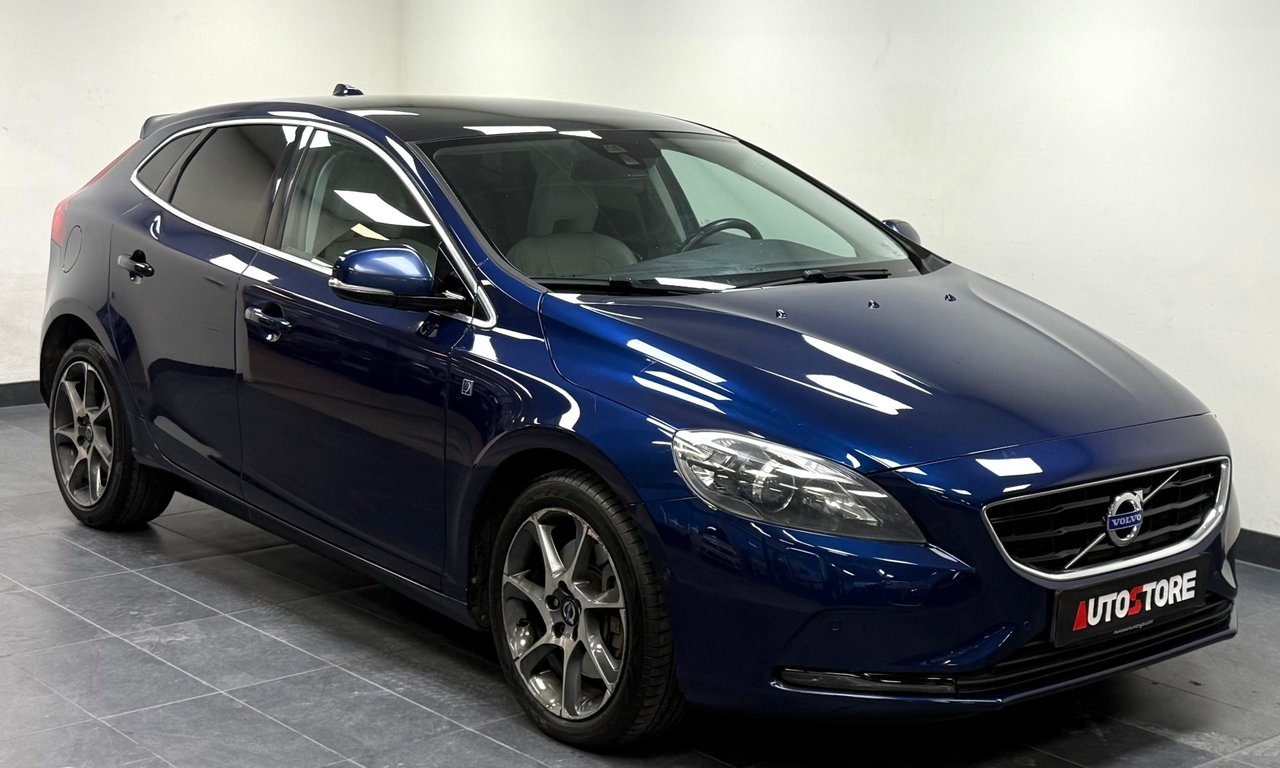 Volvo V40