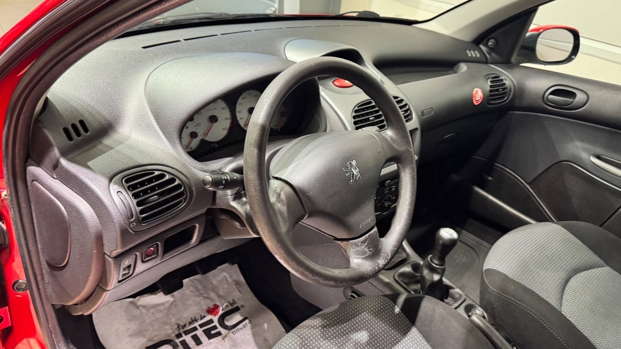Peugeot 206 5-dörrar 1.4 X-Line Euro 4 2004, bild 6/15