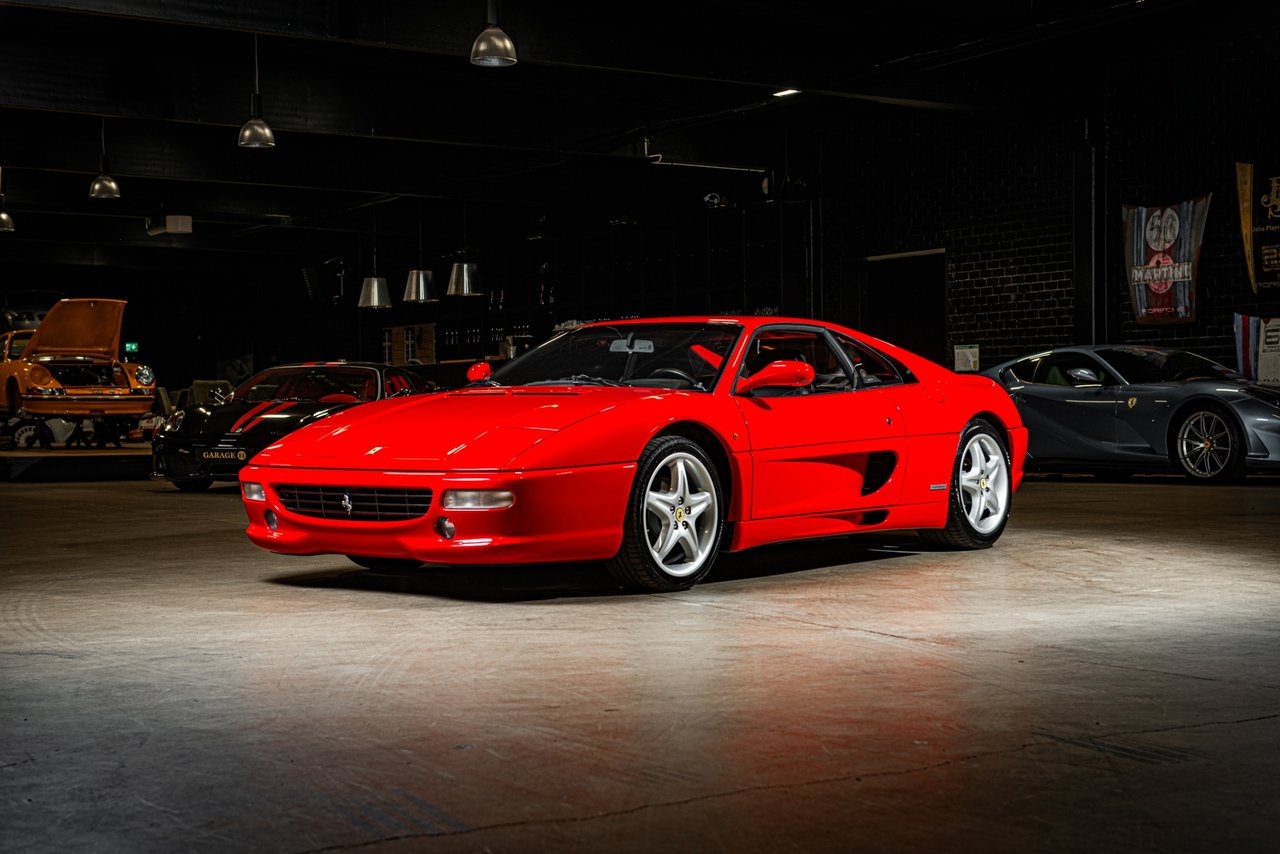 Ferrari 355