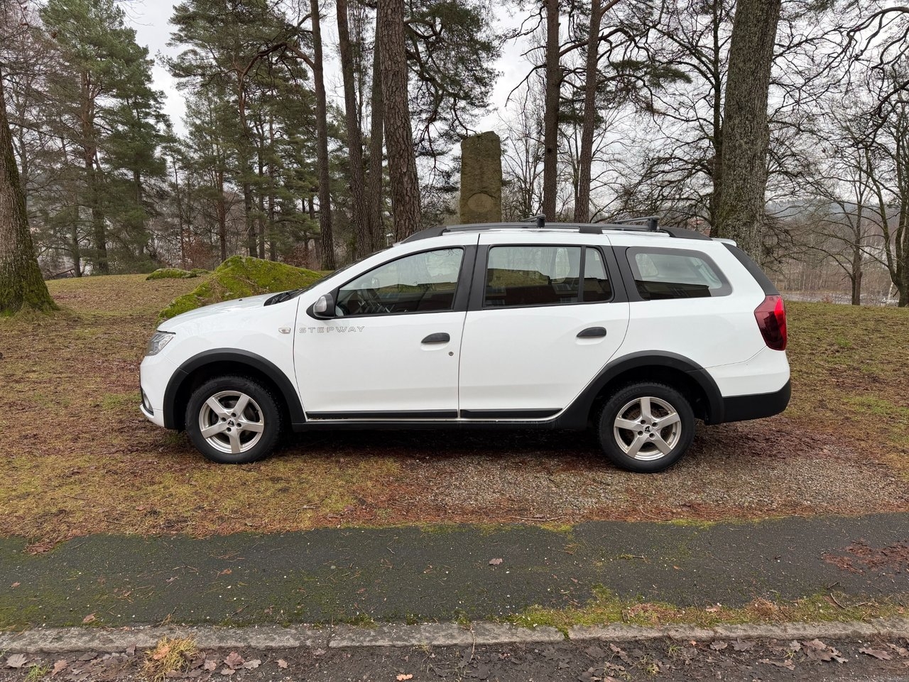 Dacia Logan MCV Stepway 0.9 TCe 2019, kuva 4/10