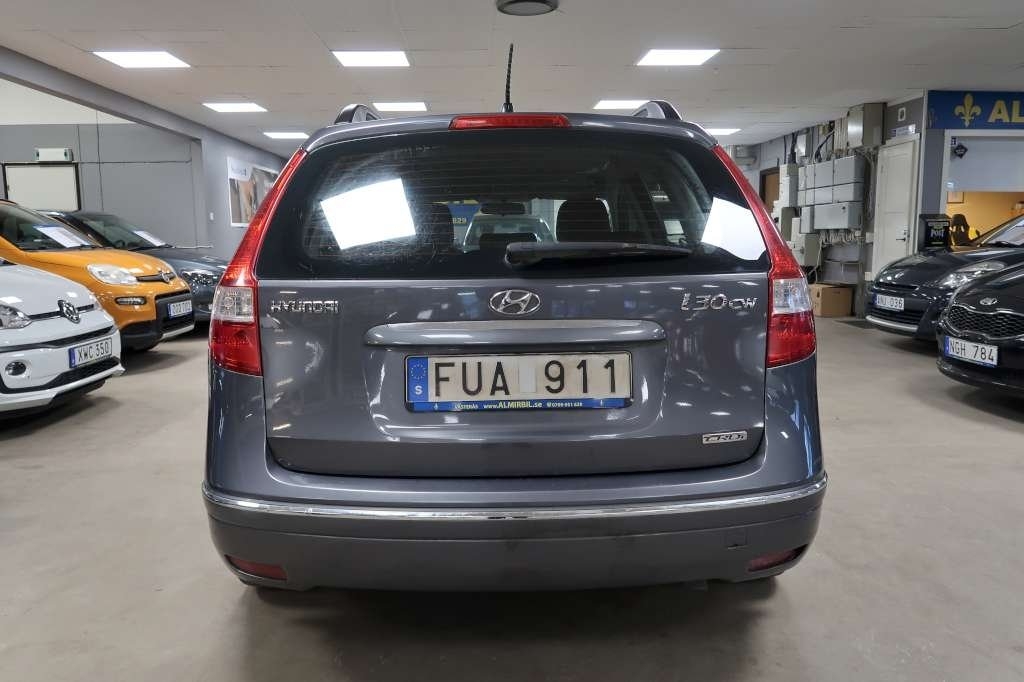 Hyundai i30 cw 1.6 CRDi Euro 4 2010, bild 5/10
