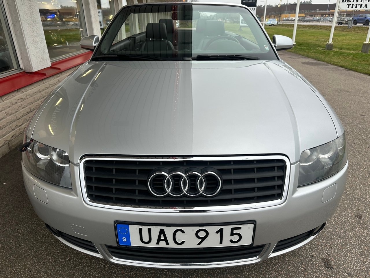 Audi A4 3.0 V6 Cabriolet 2003, bild 7/15