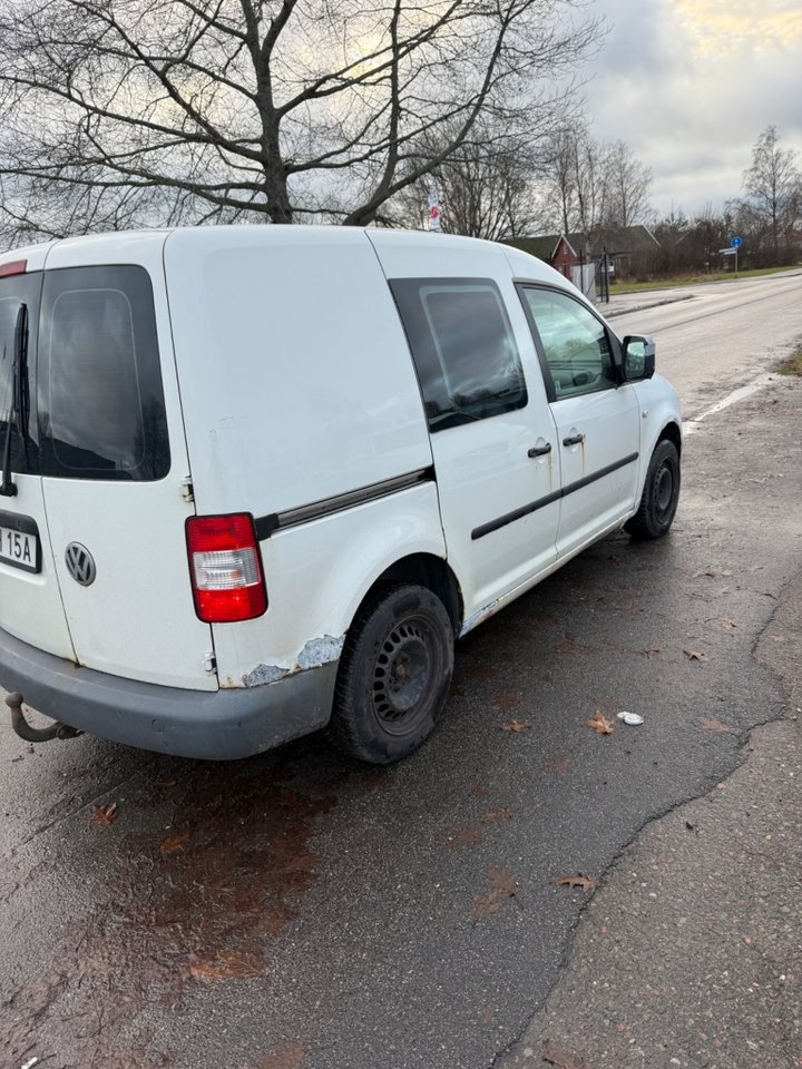 Volkswagen Caddy Skåpbil 1.9 TDI Euro 4 2008, bild 3/8