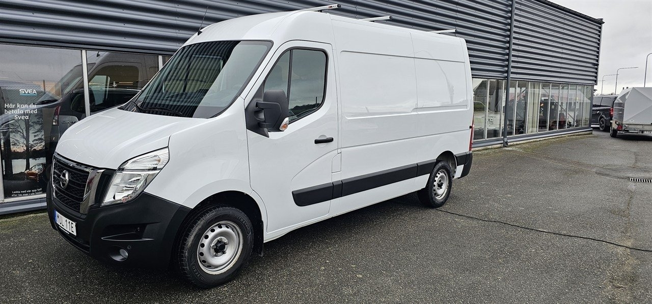 Nissan Interstar